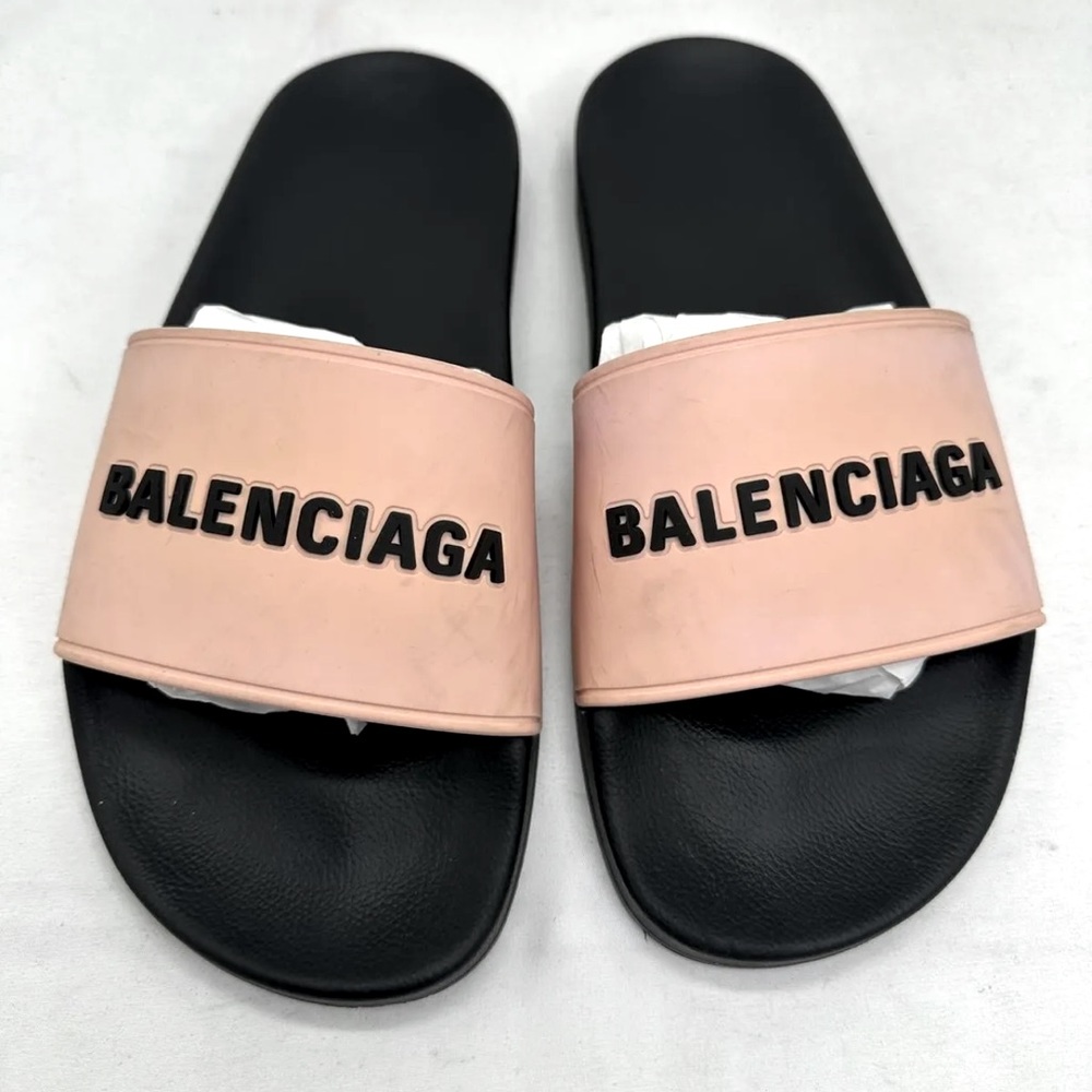 Balenciaga Women's Logo Slide Sandal
Pink/Black/EUR 38 US 8